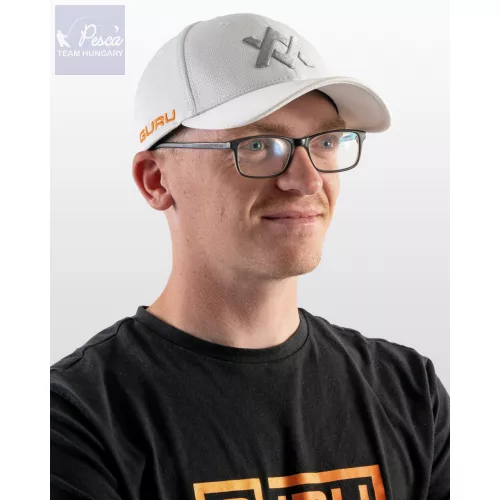 Guru Fehér Aventus sapka